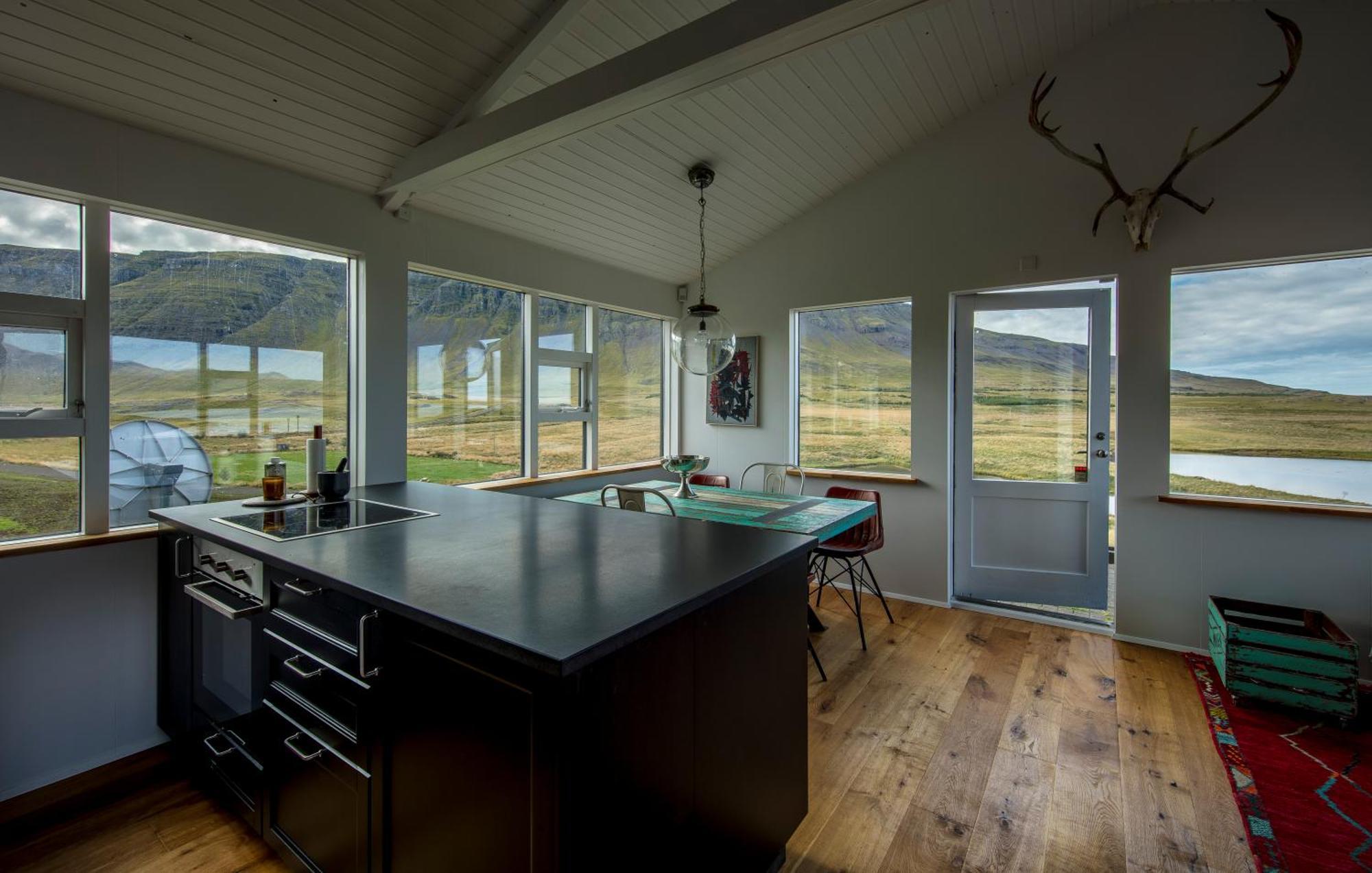 Hvammsvik Nature Resort Kjosahreppur Экстерьер фото